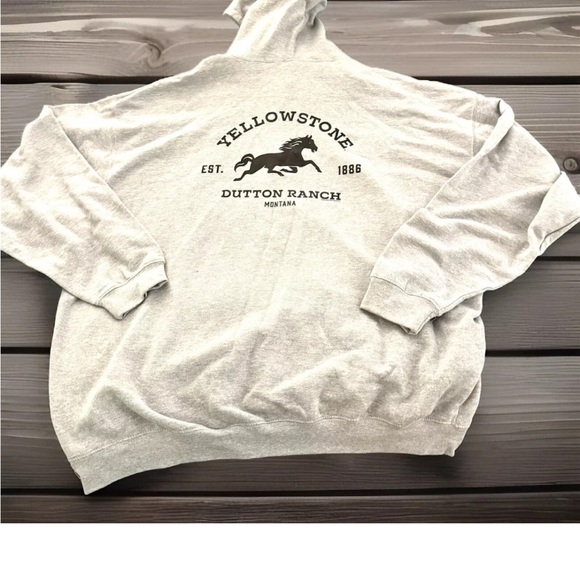 Yelllowstone Montana NWT Brisco Bucking Bronco Big&Tall 3X Gray Soft Hoodie - Picture 7 of 14